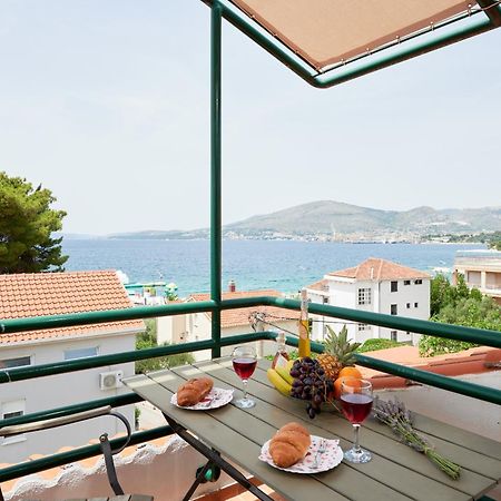 Vila Veljko โอครูกกอร์นญี ภายนอก รูปภาพ