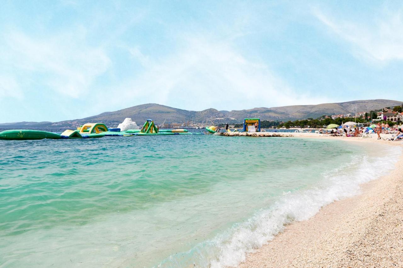 Vila Veljko โอครูกกอร์นญี ภายนอก รูปภาพ